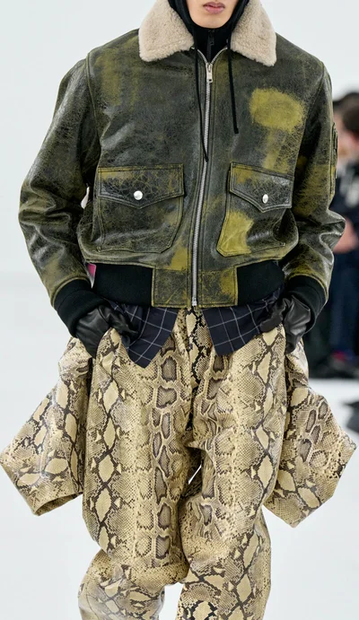 Look 43